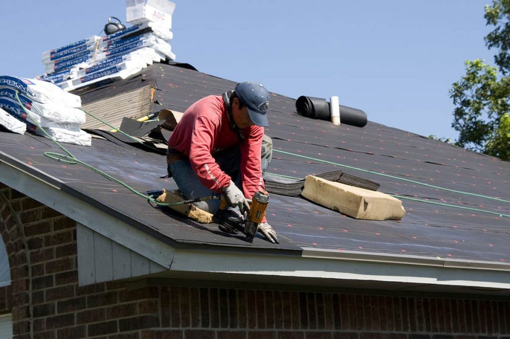 Select the Right Roofing Company for Your House
