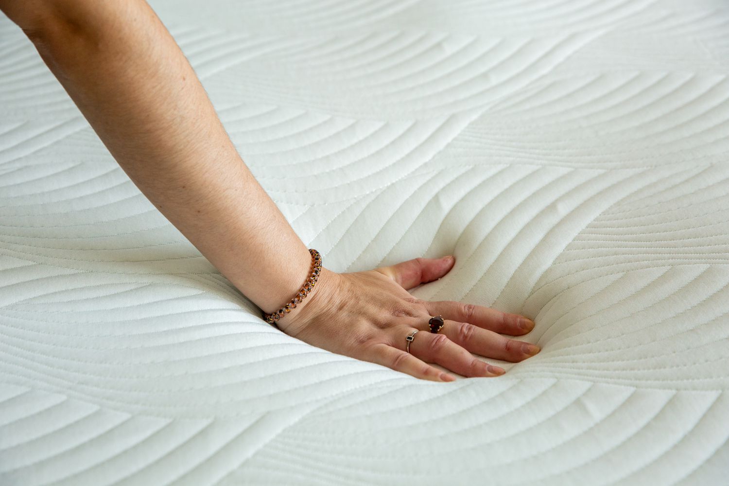 Why is it recommended to choose the best mattress?